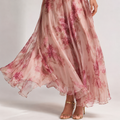 Blumen-Maxikleid mit Neckholder – Chiffon, Violett