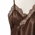 Satin-Slipkleid mit Spitze – asymmetrischer Saum, 3 Farben