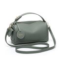 Boston-Tasche mit Namensanhänger – personalisierbar, 4 Farben