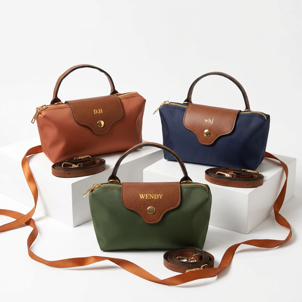 Mini-Umhängetasche mit Namen – personalisierbar, 5 Farben